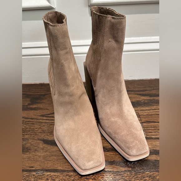 EMALIA ANKLE BOOTIE - Picture 6 of 8